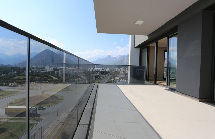 Spacious Apartments with Breathtaking Sea View in Konyaalti 44