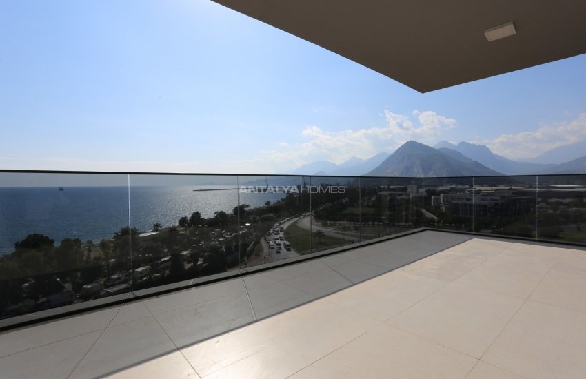 Spacious Apartments with Breathtaking Sea View in Konyaalti 45