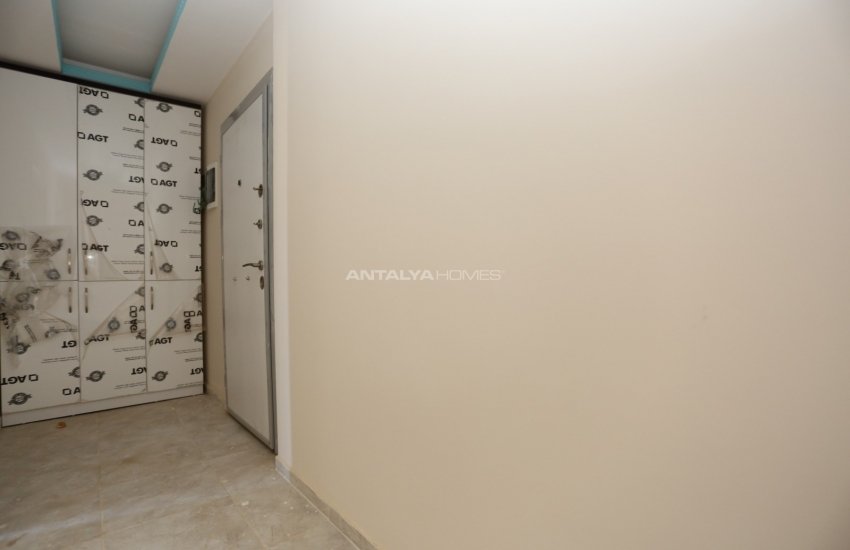 Key Ready 3+1 Apartments 1 Km From the Tram Station in Kepez 12