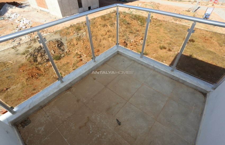 Key Ready 3+1 Apartments 1 Km From the Tram Station in Kepez 16