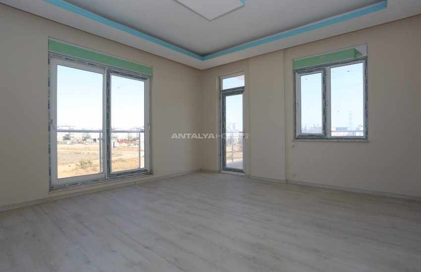 Key Ready 3+1 Apartments 1 Km From the Tram Station in Kepez 19