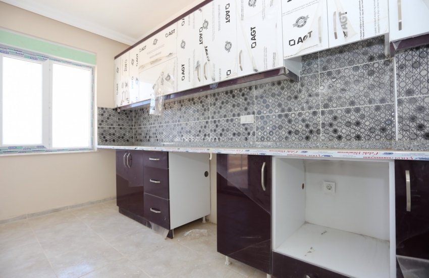 Key Ready 3+1 Apartments 1 Km From the Tram Station in Kepez 21