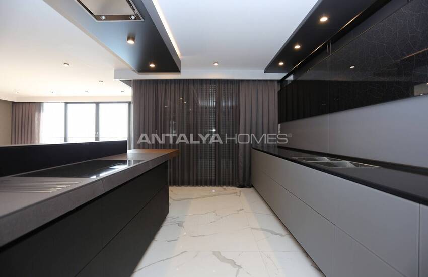 Panoramic Sea View Apartment in Antalya Konyaalti 30