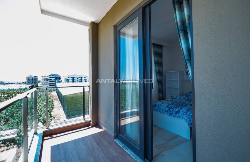 Flats for Investment Close to Amenities in Alanya, Kargicak 11