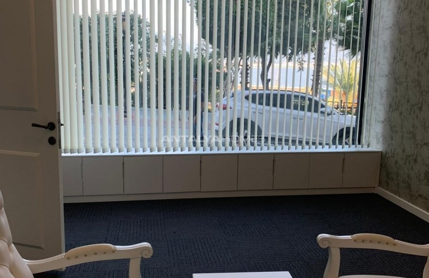 Sea View Shop Near All Amenities in Alanya, Iskele Street 7