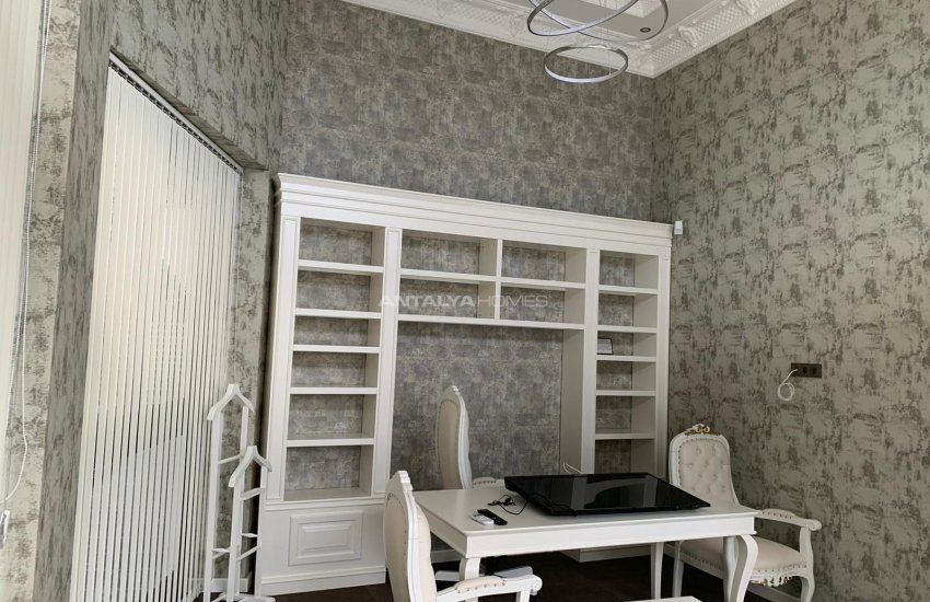 Sea View Shop Near All Amenities in Alanya, Iskele Street 1