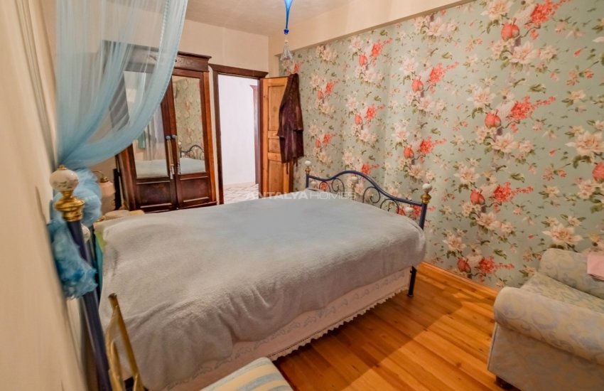 Specially-designed House with Garden in Antalya Aksu 37