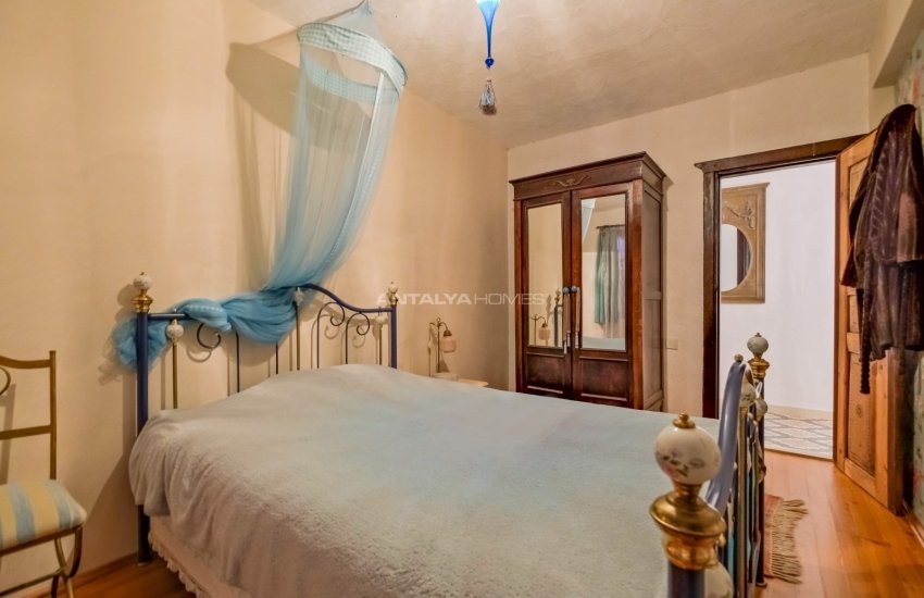 Specially-designed House with Garden in Antalya Aksu 38