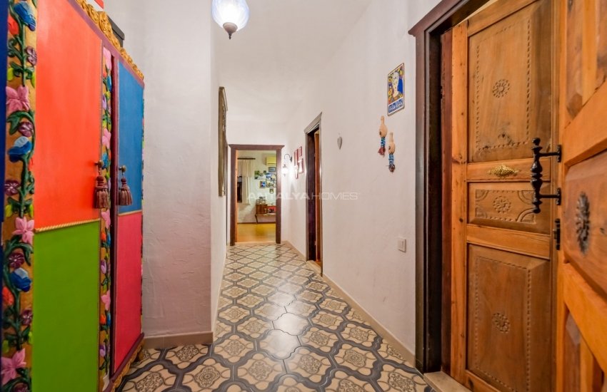 Specially-designed House with Garden in Antalya Aksu 41