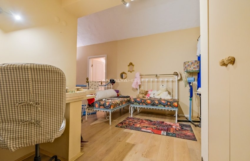 Specially-designed House with Garden in Antalya Aksu 52