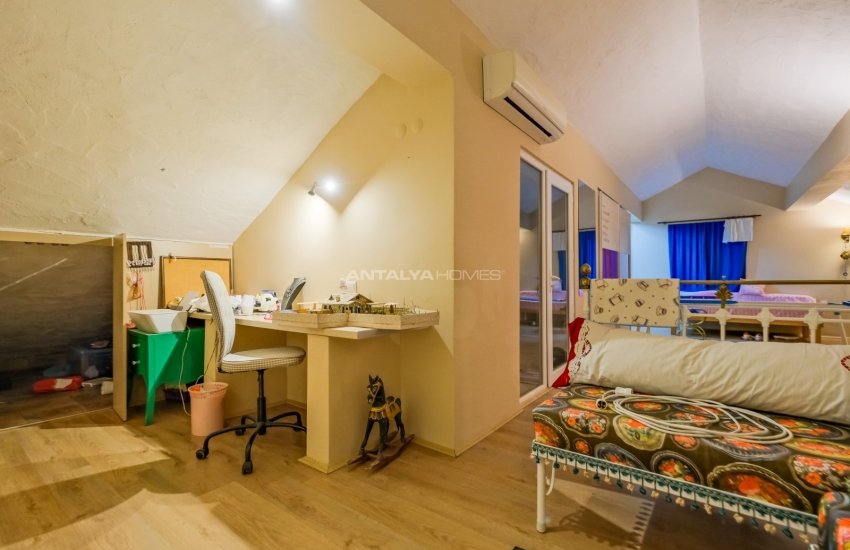 Specially-designed House with Garden in Antalya Aksu 53