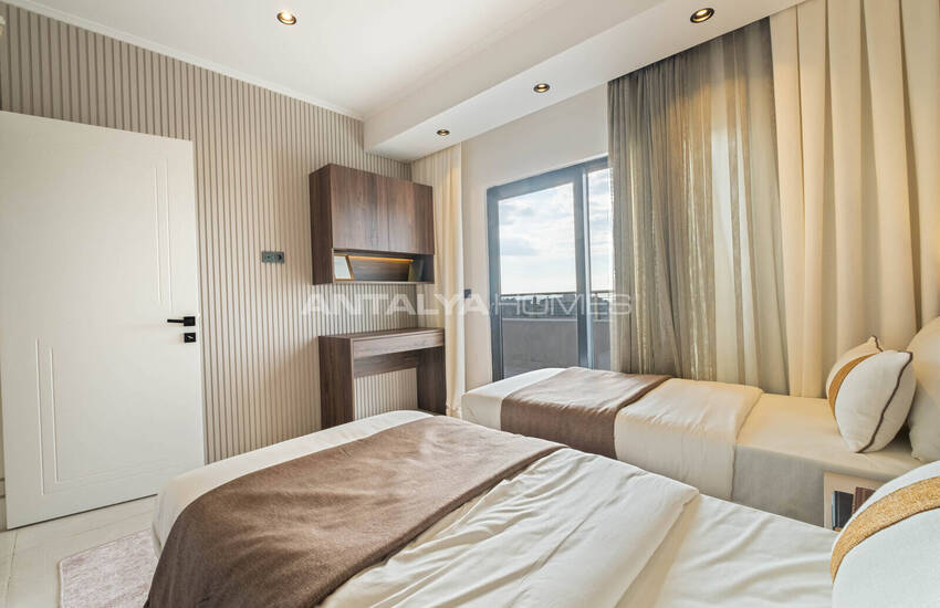 آپارتمان های نوساز نزدیک به ساحل در مرکز محموتلار 17