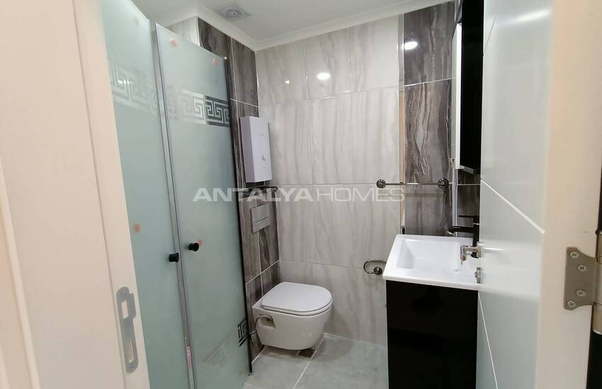 Centrally Located Modern Flats Close to the Beach in Alanya 12