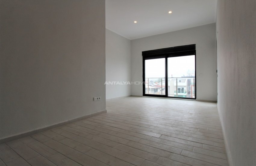 Belek'te Golf Sahalarına Yakın Merkezi Konumda Dubleks Daire 10