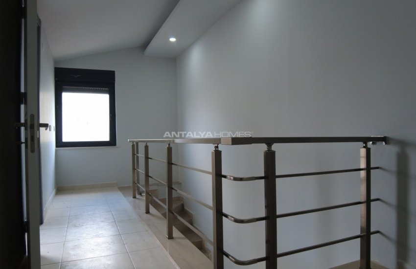 Homely and Comfortable Duplex Apartment in Antalya Guzeloba 15