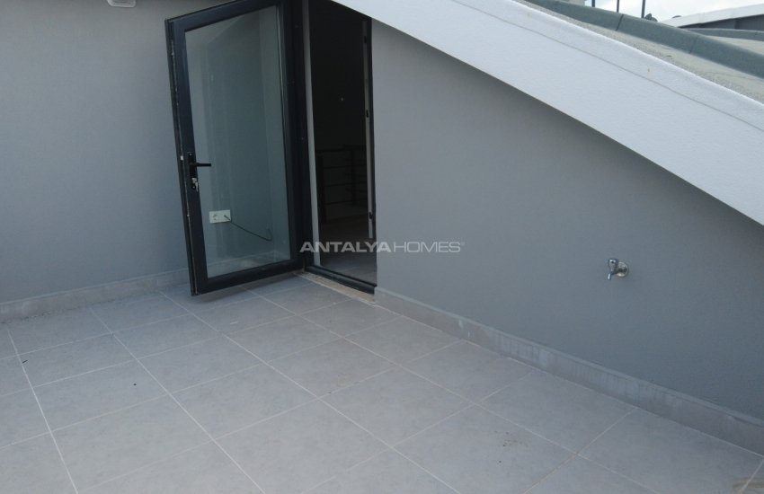 Homely and Comfortable Duplex Apartment in Antalya Guzeloba 19