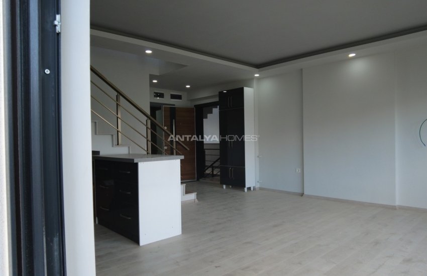 Homely and Comfortable Duplex Apartment in Antalya Guzeloba 6