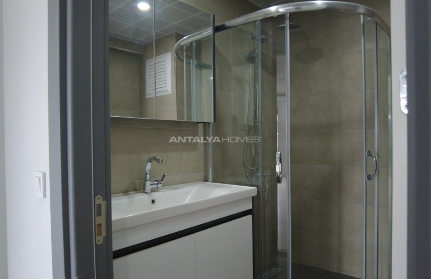 Homely and Comfortable Duplex Apartment in Antalya Guzeloba 9