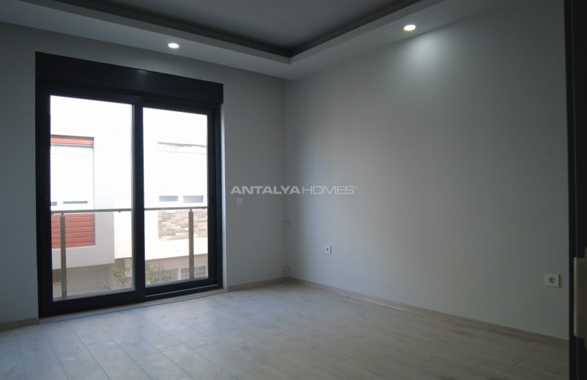 Homely and Comfortable Duplex Apartment in Antalya Guzeloba 11