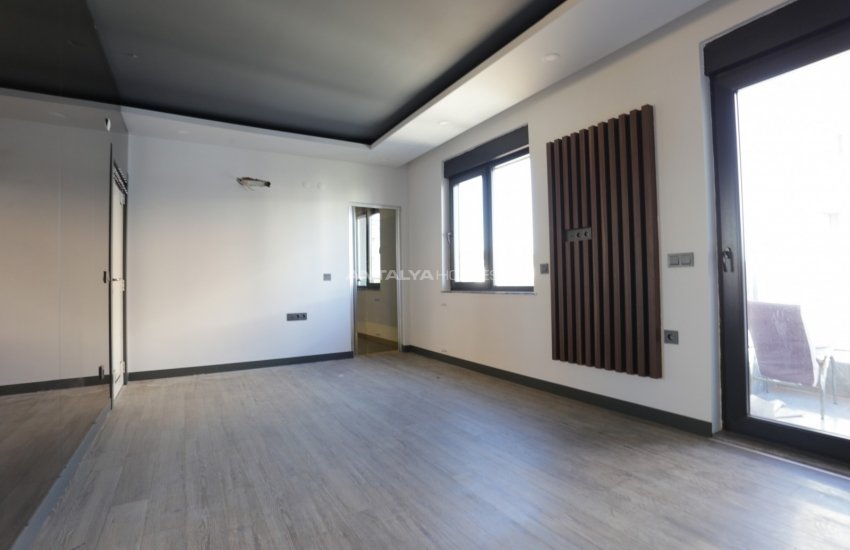 Panoramic View Chic Apartment in a Complex in Antalya Kepez 21