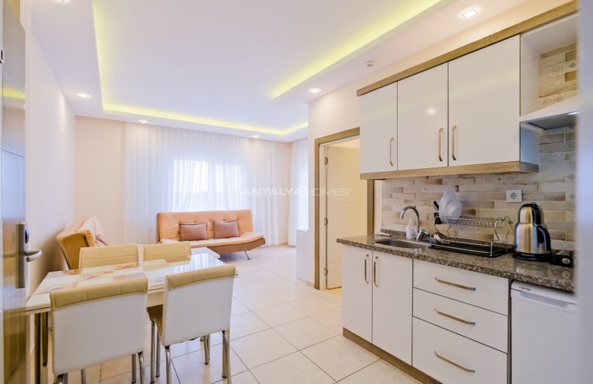 Sea View Aparthotel Close to the Airport in Muratpasa 10