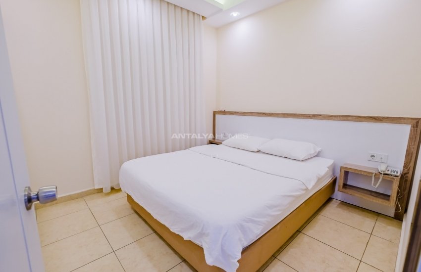 Sea View Aparthotel Close to the Airport in Muratpasa 13