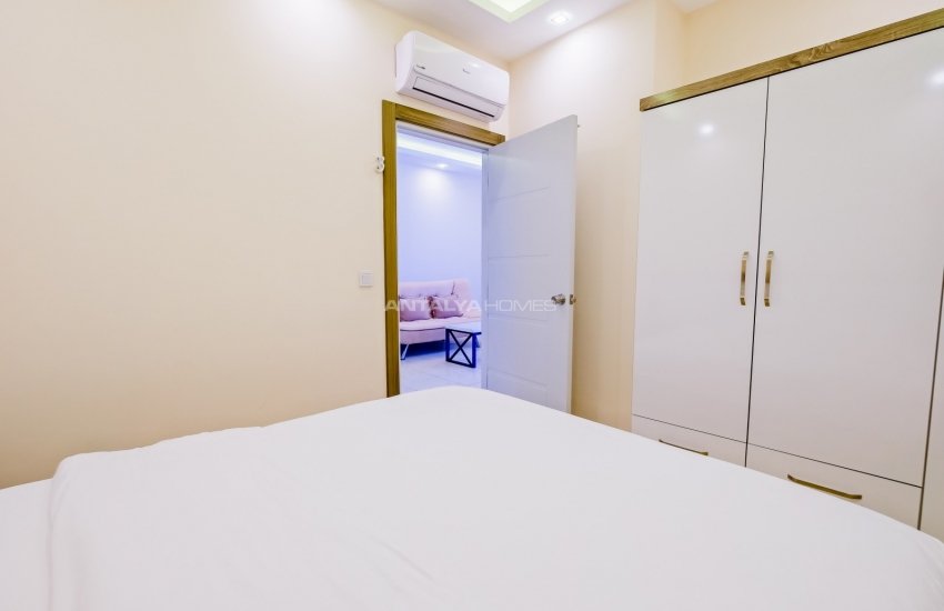 Sea View Aparthotel Close to the Airport in Muratpasa 14