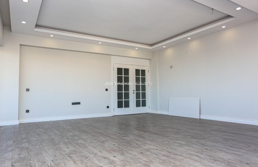 Luxury Apartments with Rich Interior Features in Konyaalti 22