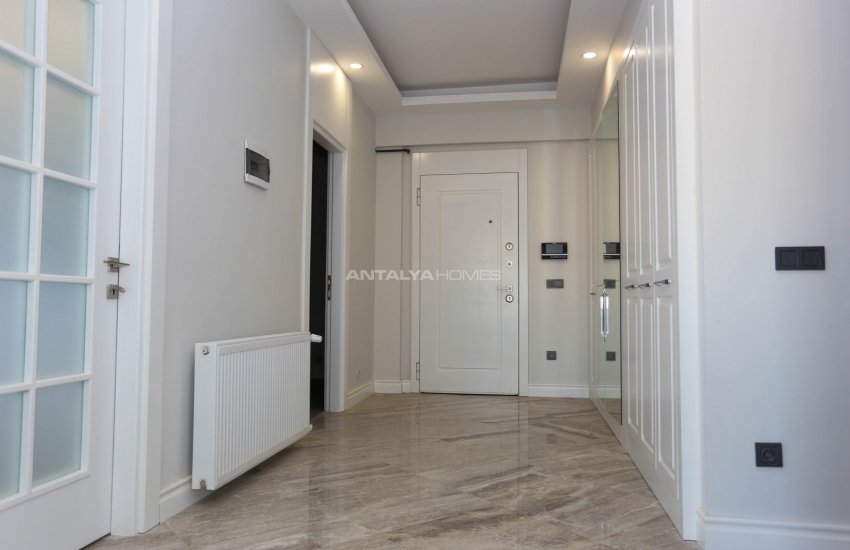 Luxury Apartments with Rich Interior Features in Konyaalti 44