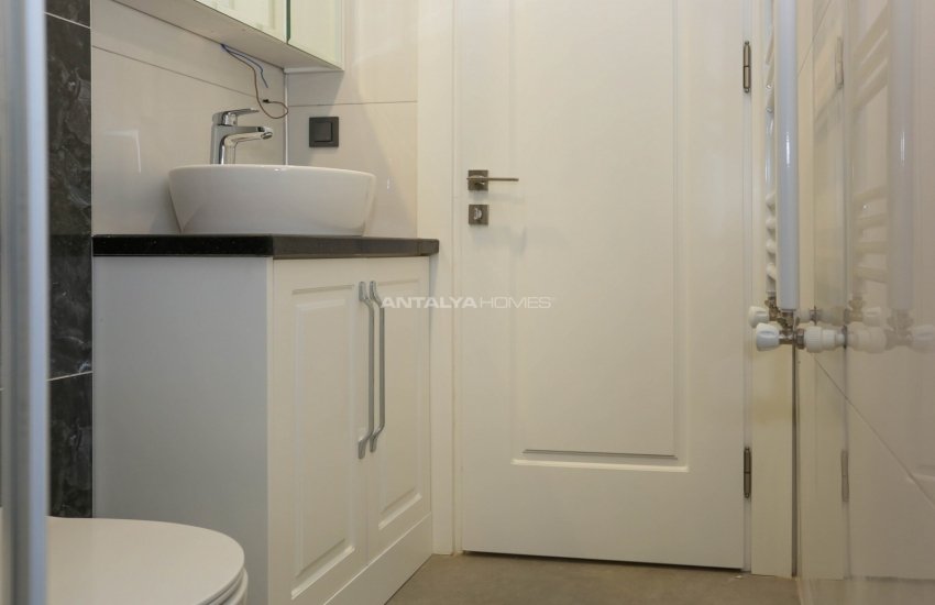 Luxury Apartments with Rich Interior Features in Konyaalti 46