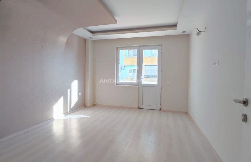 Investment Apartment in a Project with Pool in Antalya 16