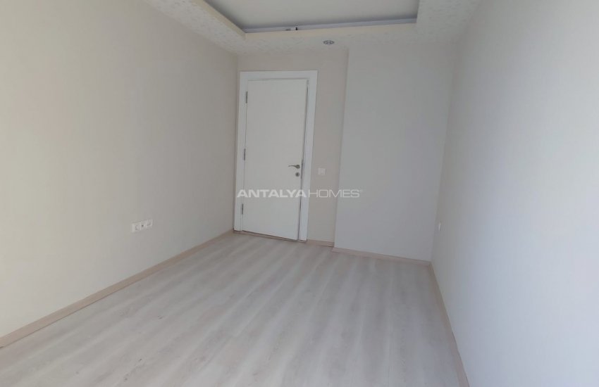 Investment Apartment in a Project with Pool in Antalya 19