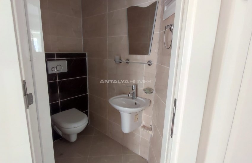 Investment Apartment in a Project with Pool in Antalya 20