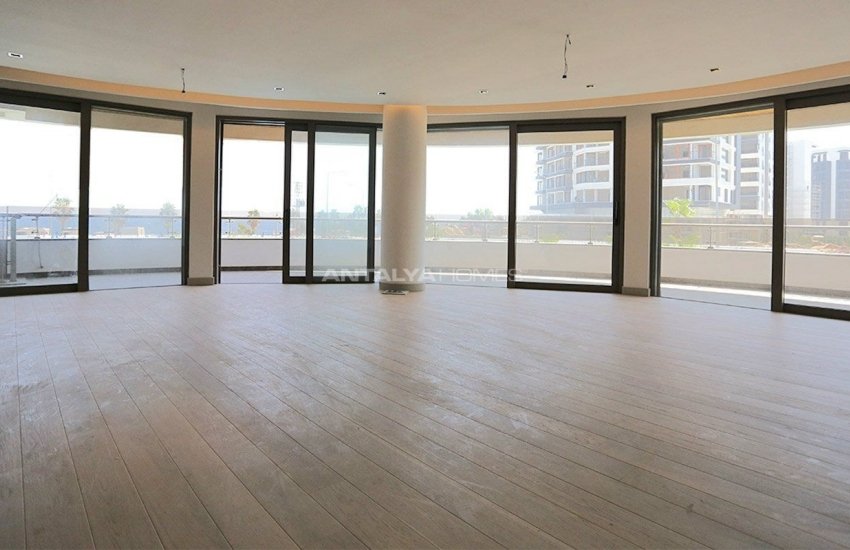 Flats with Sea and Mountain Views in Antalya Konyaalti 42