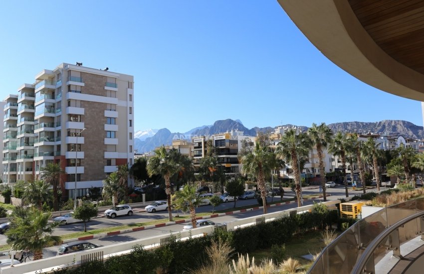 Flats with Sea and Mountain Views in Antalya Konyaalti 71