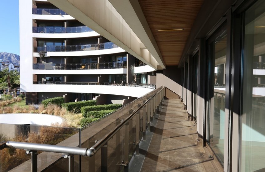 Flats with Sea and Mountain Views in Antalya Konyaalti 73