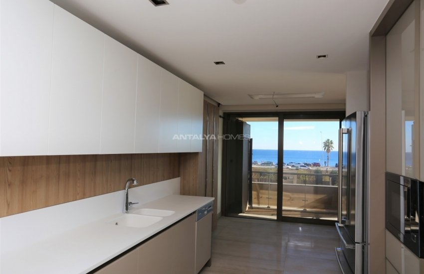 Flats with Sea and Mountain Views in Antalya Konyaalti 48