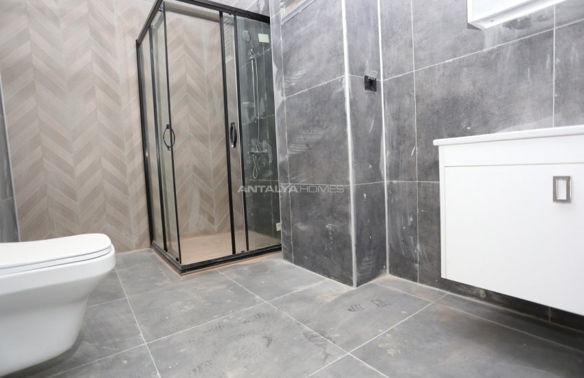 Stylish Flats in a Complex with Swimming Pool in Konyaalti 44