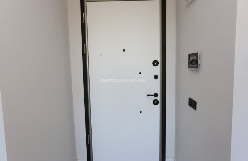 Stylish Flats in a Complex with Swimming Pool in Konyaalti 48