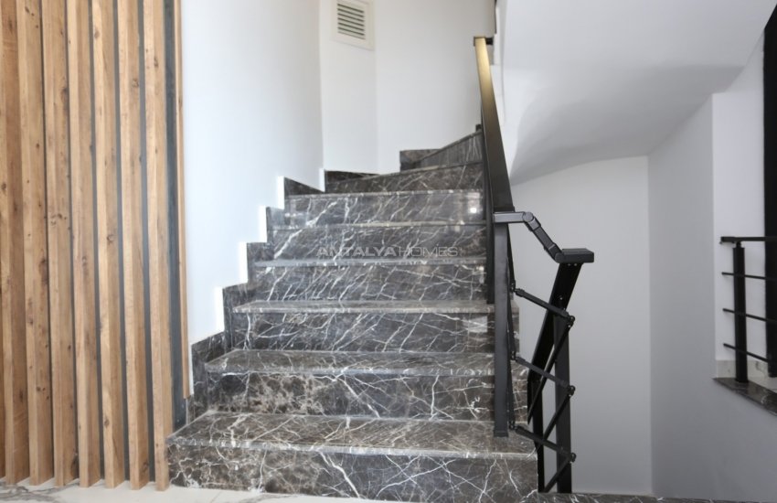 Stylish Flats in a Complex with Swimming Pool in Konyaalti 51