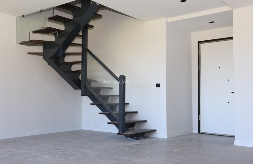 Stylish Flats in a Complex with Swimming Pool in Konyaalti 29