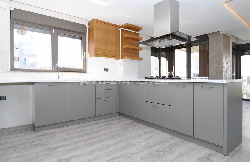 Yeşilbahçe’de Sosyal Olanaklara Yakın Lüks Daire 15