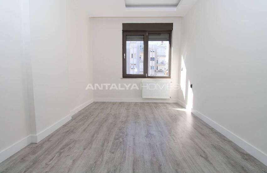 Yeşilbahçe’de Sosyal Olanaklara Yakın Lüks Daire 22