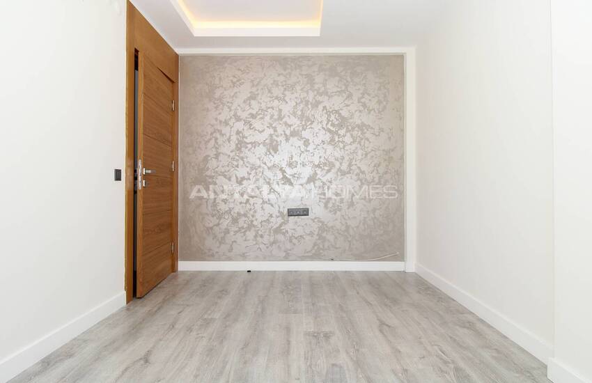 Yeşilbahçe’de Sosyal Olanaklara Yakın Lüks Daire 23