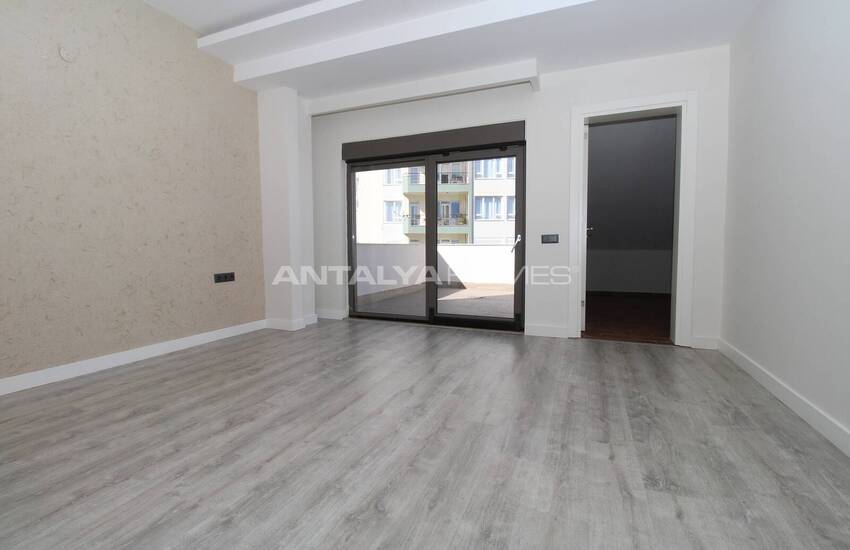 Yeşilbahçe’de Sosyal Olanaklara Yakın Lüks Daire 24