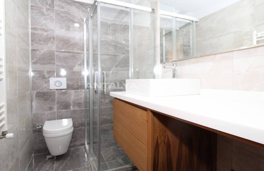 Yeşilbahçe’de Sosyal Olanaklara Yakın Lüks Daire 32