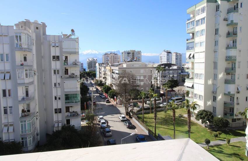 Yeşilbahçe’de Sosyal Olanaklara Yakın Lüks Daire 37