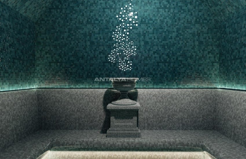 Alanya’da Deniz ve Kale Manzaralı Neoklasik Villa 24