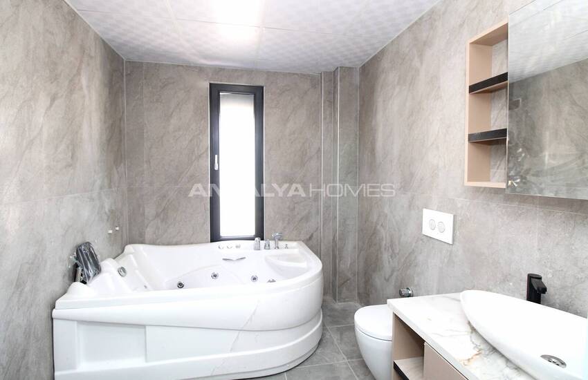 Antalya Belek'te Özel Bahçeli ve Havuzlu Modern Villalar 41