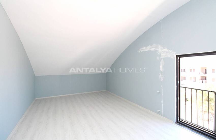 Antalya Belek'te Özel Bahçeli ve Havuzlu Modern Villalar 32